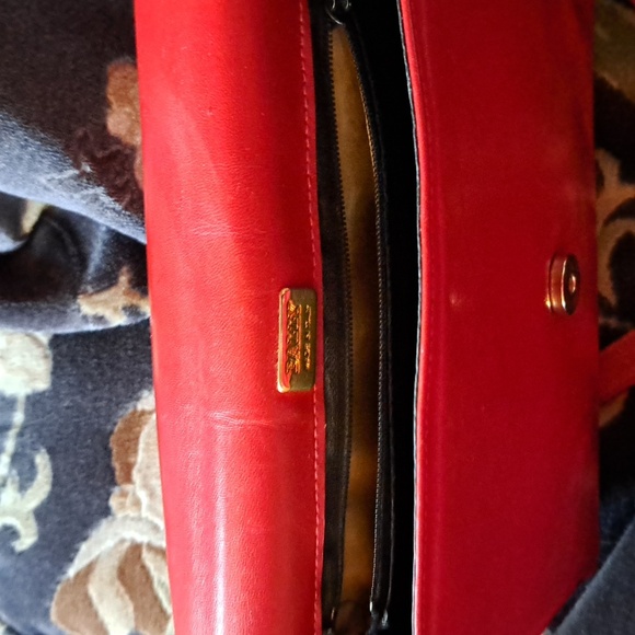 Woman's red purse. BALLY made in Italy. - Picture 5 of 12